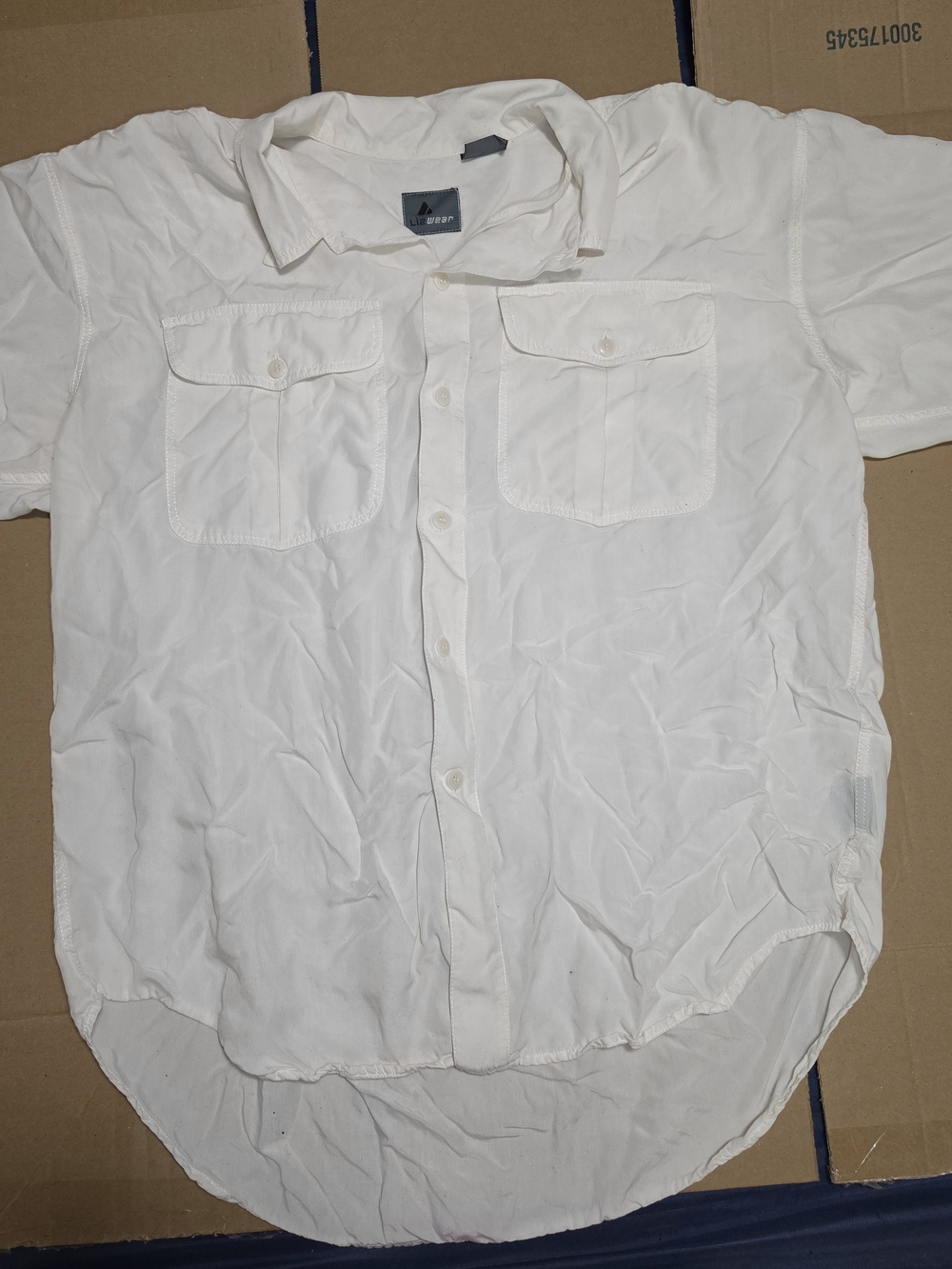 Liz Claiborne White Short-Sleeve Button-Down Shirt Size Large